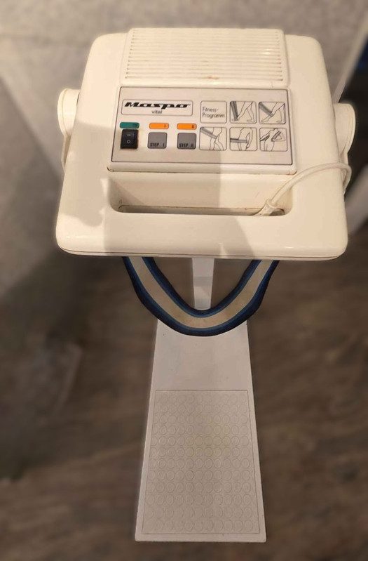 Bandmassagegerät