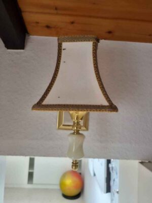 Wandleuchte Gold