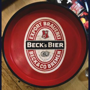Becks Tablett rot, Made in Germany